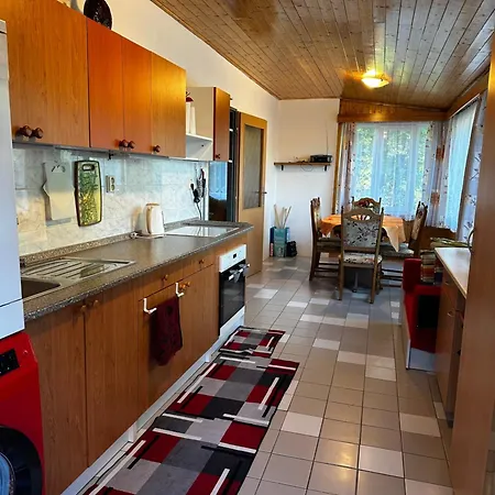 Na Spince Semesterbostad